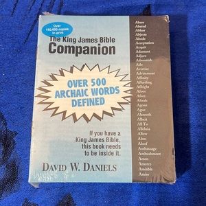 The King James Bible Companion Over 500 Archaic Words Defined Chick Publications